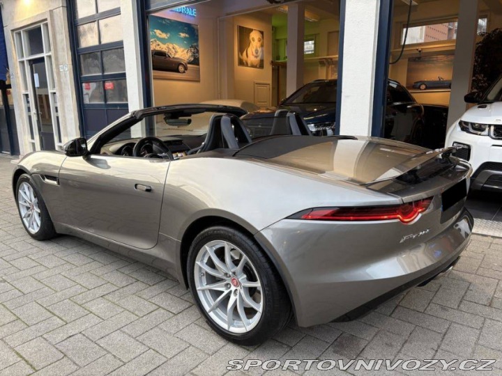 Jaguar F-Type 2017
