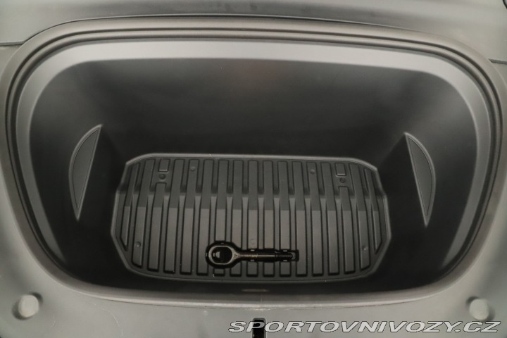 Tesla Model Y Long Range AWD 79kWh 2023