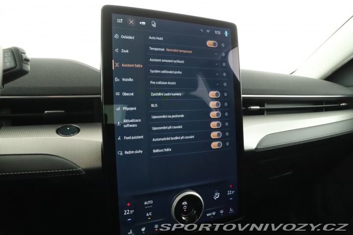 Ford Mustang Mach-E  Standard Range RW 2024