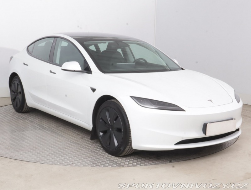 Tesla Model 3 Standard Range LFP