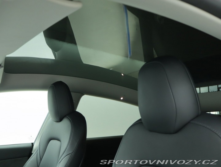 Tesla Model Y Long Range AWD 75kWh 2021