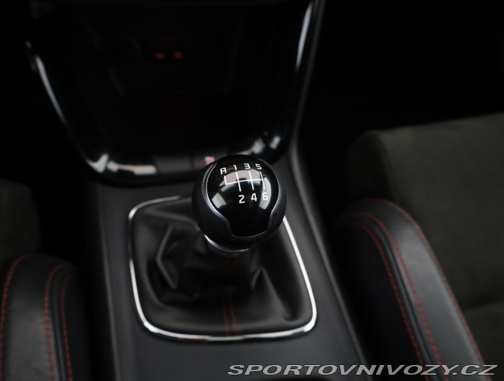 Kia Ceed GT GT 1.6 T-GDI GT 2014