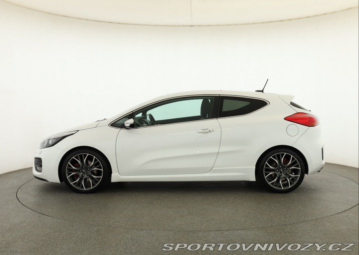 Kia Ceed GT GT 1.6 T-GDI GT 2014