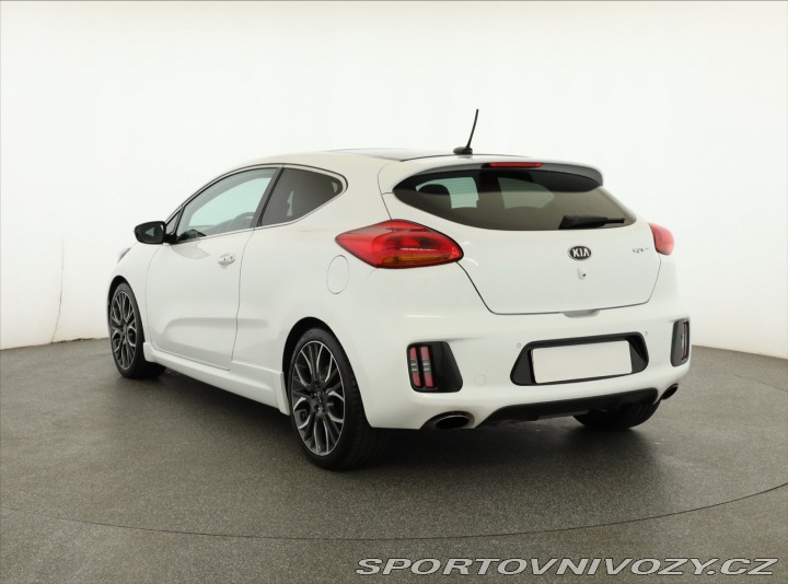 Kia Ceed GT GT 1.6 T-GDI GT 2014