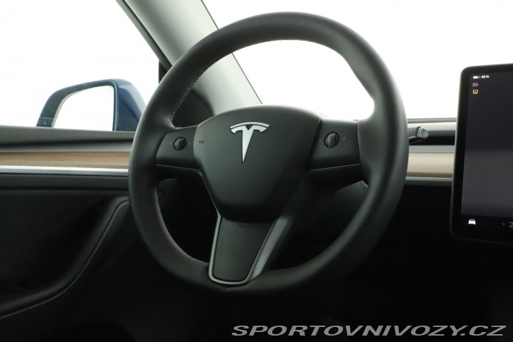 Tesla Model Y Long Range AWD 79kWh 2024