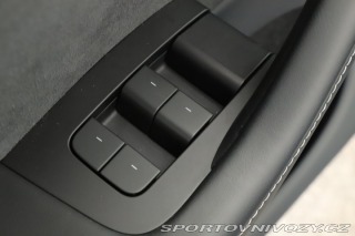Tesla Model Y Long Range AWD 79kWh 2024