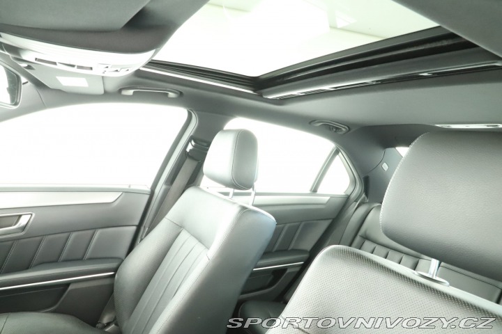 Mercedes-Benz E E 400 4MATIC 2013