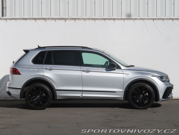 Volkswagen Ostatní modely Tiguan R-Line 1.4 TSI eHybrid 2022