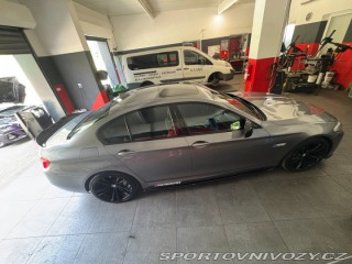 BMW 5 2,0   F10 520D 2011