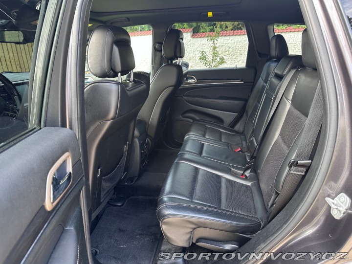 Ostatní značky Ostatní modely Jeep Grand Cherokee 3,0   A/T r.v. 2015 2015