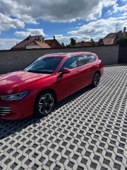 Volkswagen  Passat Variant Variant 2,0   B9 TDI (110