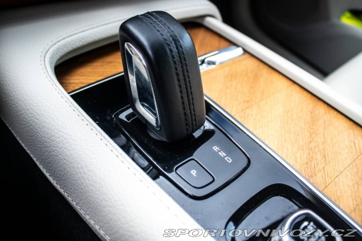 Volvo Ostatní modely XC90 Recharge T8 AWD Inscript 2021
