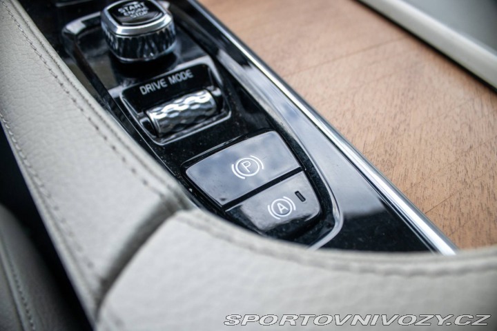 Volvo Ostatní modely XC90 Recharge T8 AWD Inscript 2021