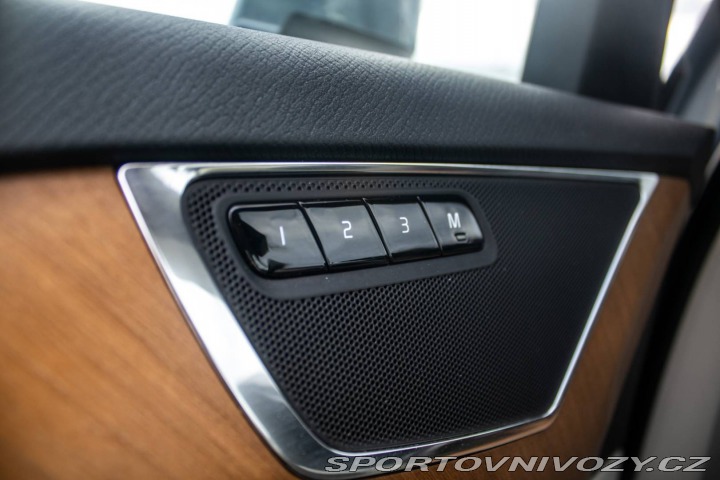 Volvo Ostatní modely XC90 Recharge T8 AWD Inscript 2021