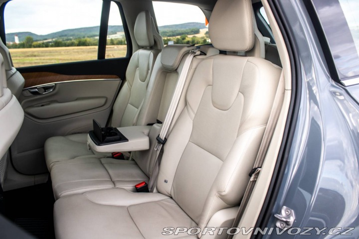 Volvo Ostatní modely XC90 Recharge T8 AWD Inscript 2021