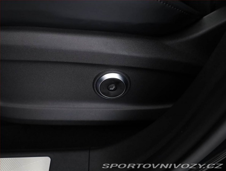Ostatní značky Ostatní modely Omoda 9 SHS 1.5 PHEV 2026