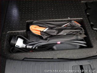 Ostatní značky Ostatní modely Omoda 9 SHS 1.5 PHEV 2026