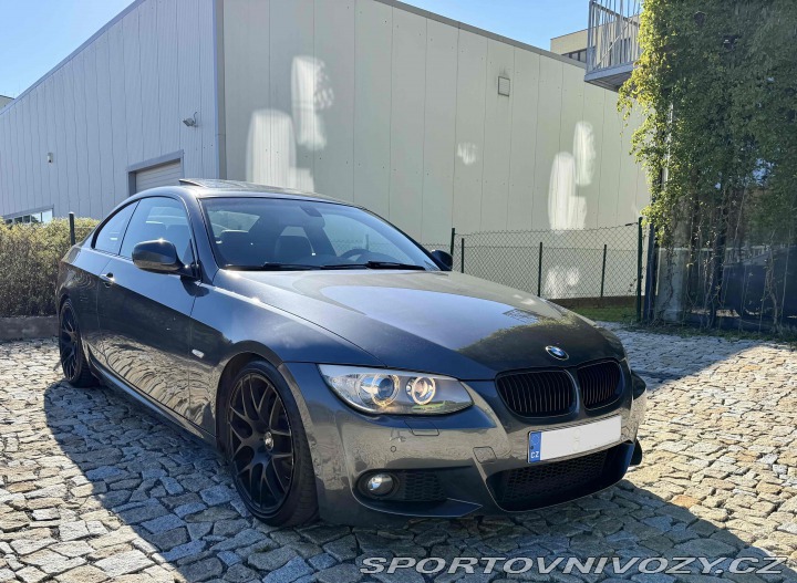 BMW 3 330xd E92 2012