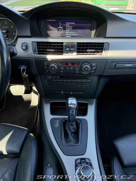 BMW 3 330xd E92 2012