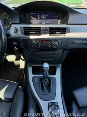 BMW 3 330xd E92 2012