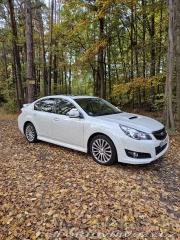 Subaru Legacy 2.5GT AWD 2010