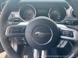 Ford Mustang Basis Fastback 2017