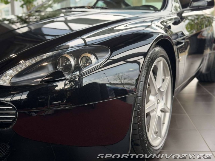 Aston Martin Vantage V8 2006