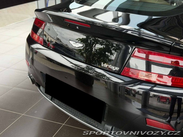 Aston Martin Vantage V8 2006