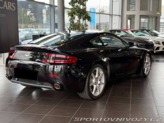 Aston Martin Vantage V8 2006