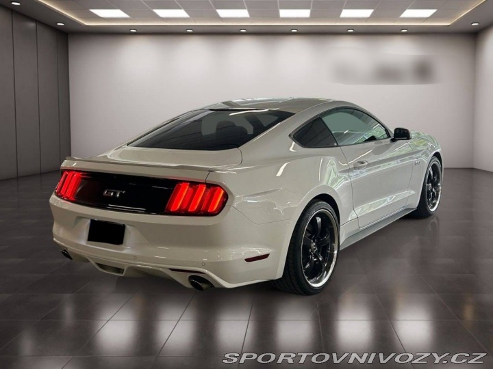 Ford Mustang GT 5.0 V8 2015