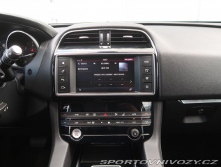Jaguar F-Pace R-Sport 25d AWD 2018