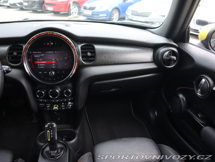 Mini Cooper Baker Street Cooper SE 32 2021