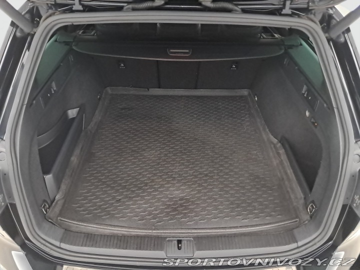 Volkswagen Ostatní modely Passat R-Line 2.0 BiTDI 2016