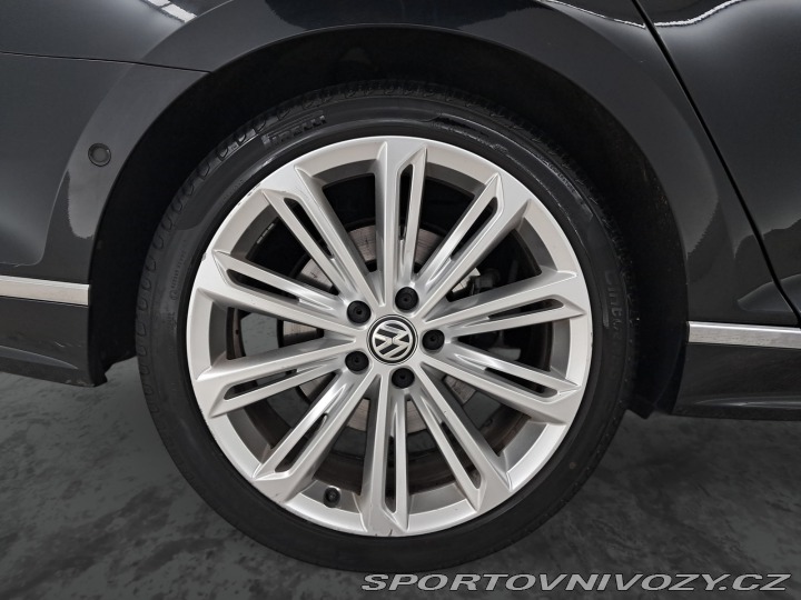 Volkswagen Ostatní modely Passat R-Line 2.0 BiTDI 2016