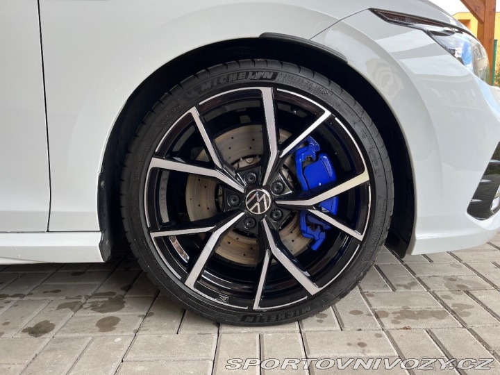 Volkswagen Golf R, Perf. 245kw, 43tis km 2024