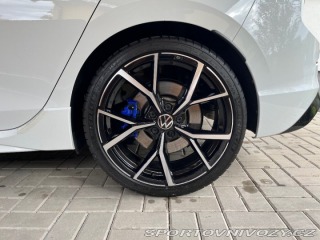 Volkswagen Golf R, Perf. 245kw, 43tis km 2024