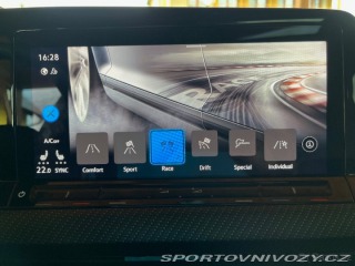 Volkswagen Golf R, Perf. 245kw, 43tis km 2024