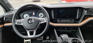 Volkswagen Ostatní modely Touareg V8 4,0 310 kw 2019
