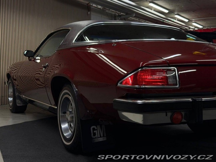 Chevrolet Camaro  1975