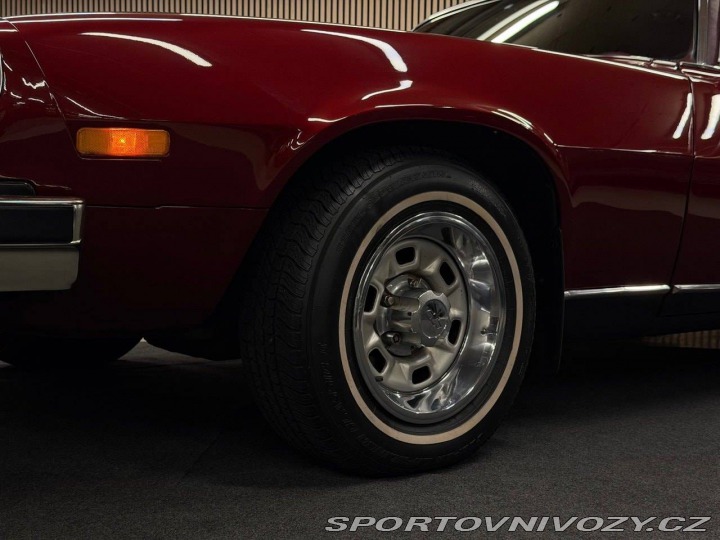 Chevrolet Camaro  1975