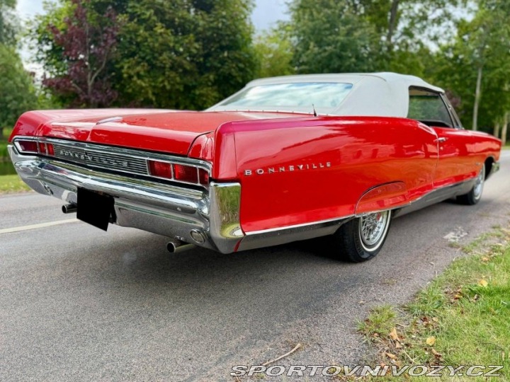 Pontiac Ostatní modely Bonneville Convertible 1965