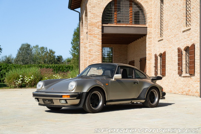 Porsche 911 930 (911) Turbo