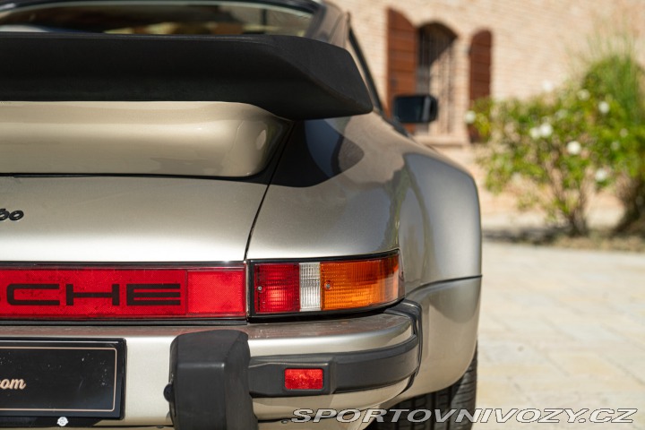 Porsche 911 930 (911) Turbo 1985