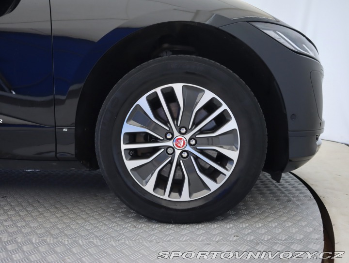 Jaguar I-Pace EV400 2018