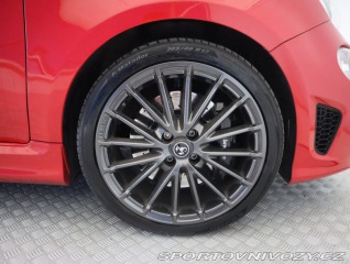 Fiat 500 Abarth 695 2024