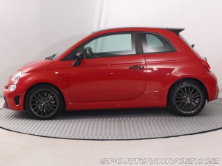 Fiat 500 Abarth 695 2024