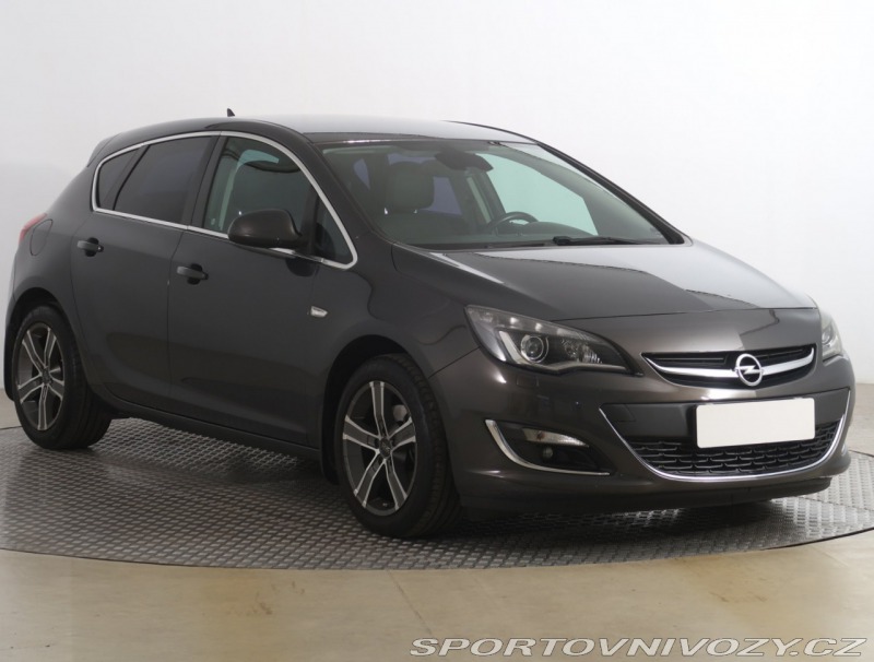 Opel Astra 1.6 T