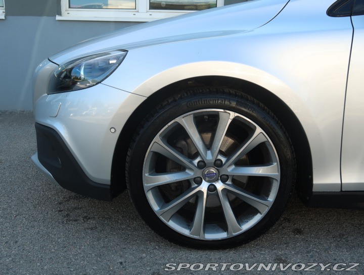 Volvo V40 Cross Country 2.0 T5 2015