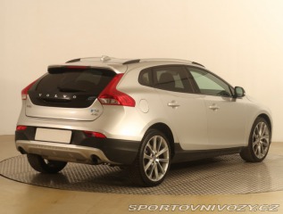 Volvo V40 Cross Country  2.0 T5 2015