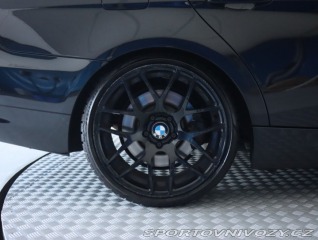 BMW 3 330 i 2010